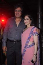 Talat Aziz, Lucky Morani at Gulzar_s Aksar album launch in ITC Grand Maratha, Mumbai on 25th April 2012 (196).JPG